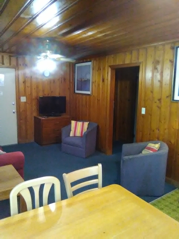 High Tide Motel - photo 19