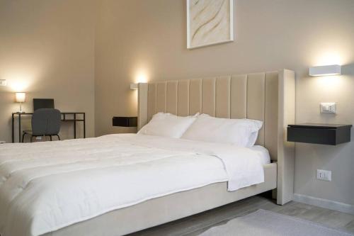 Casa Anna spacious apartment in Turin center and Porta Nuova station — 4-Star Luxury Hotel in Turin, Italy