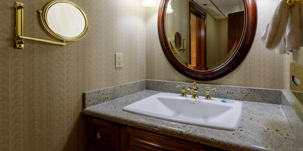 Maverick Hotel and Casino by Red Lion Hotels - photo 15