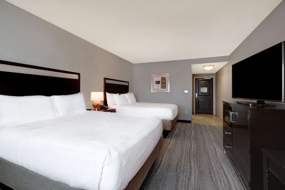 Hampton Inn & Suites Seattle Federal Way - photo 10