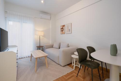 LIV Captivating Apartment in Pagrati — 4-Star Luxury Hotel in Athens, Greece