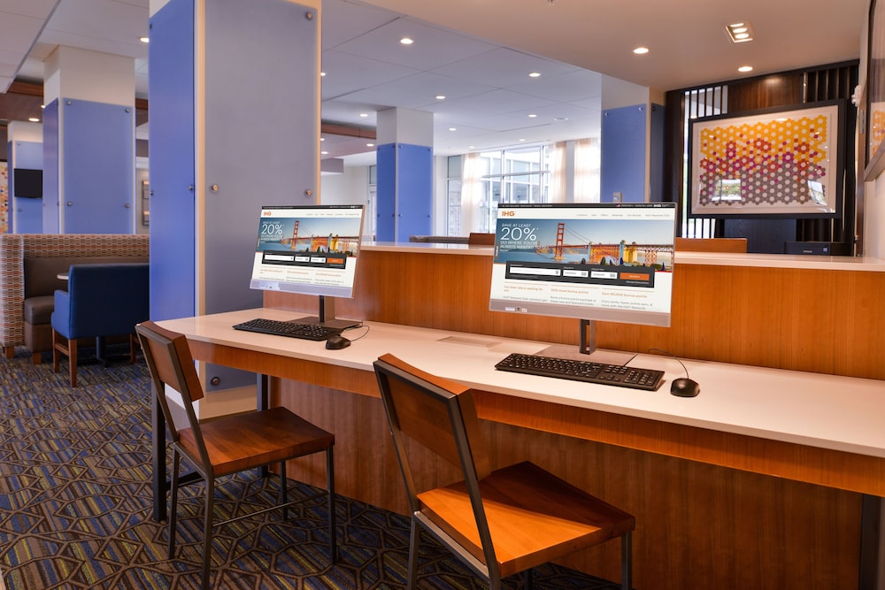 Holiday Inn Express & Suites Mall of America MSP Airport by IHG - photo 49