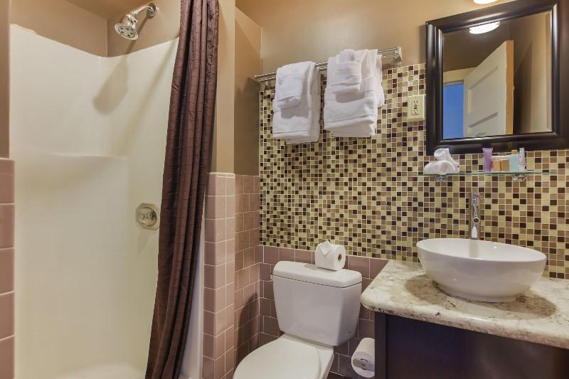 The Moore Hotel - photo 40