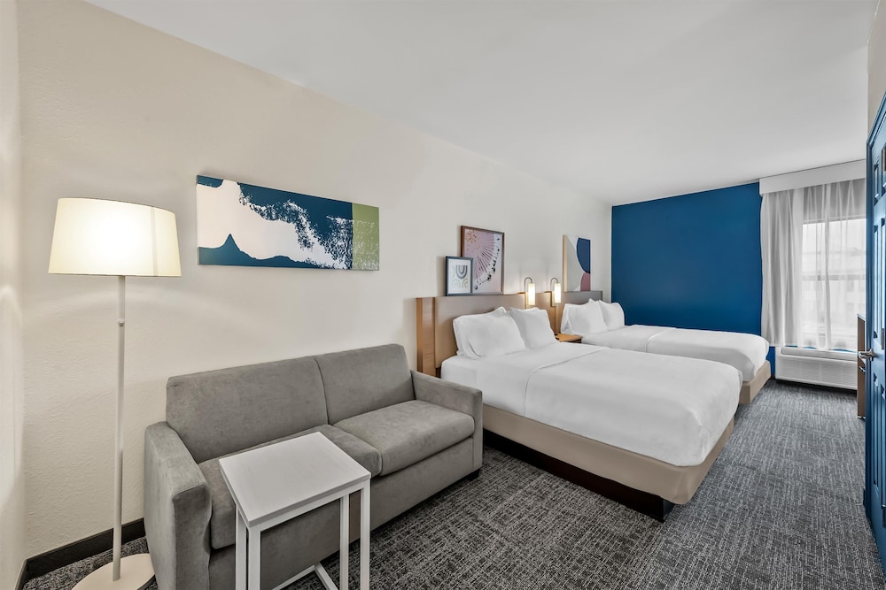 Spark by Hilton Spring Lake Fayetteville - photo 24