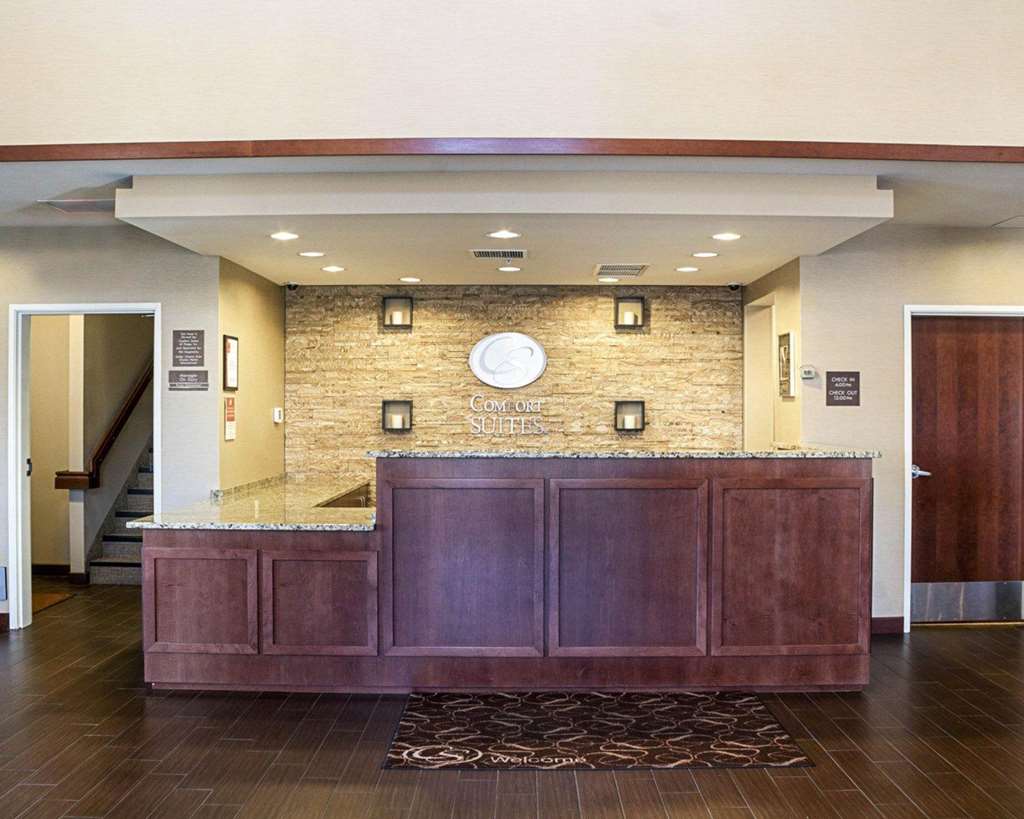 Comfort Suites Fargo Medical Center - photo 7