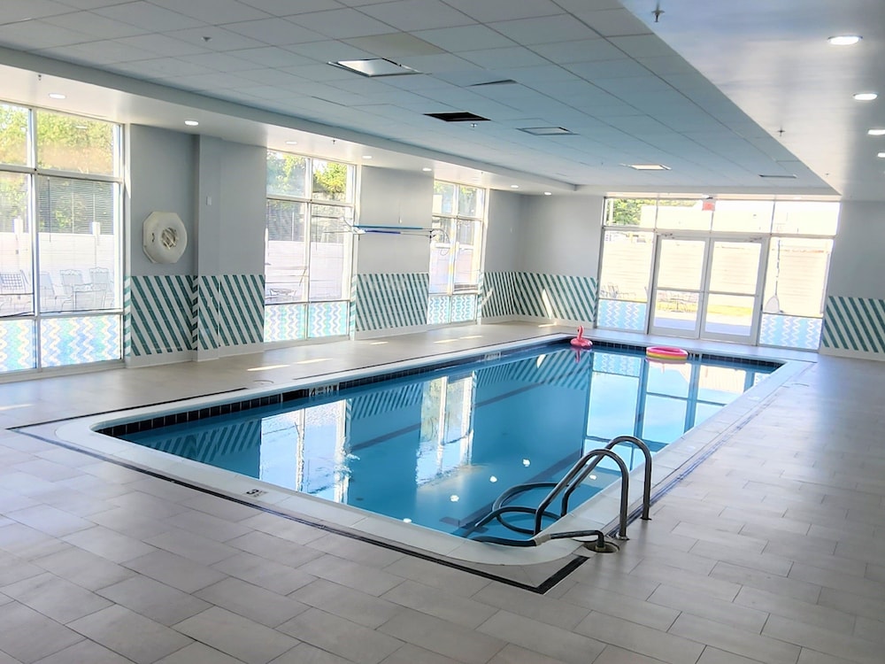 Holiday Inn Piscataway Somerset by IHG - photo 27