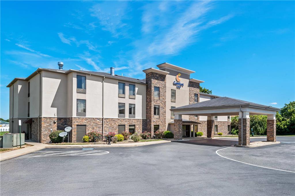 Comfort Inn — Chambersburg