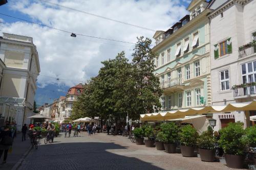 Hager Apartment 2 — 4-Star Luxury Hotel in Merano, Italy