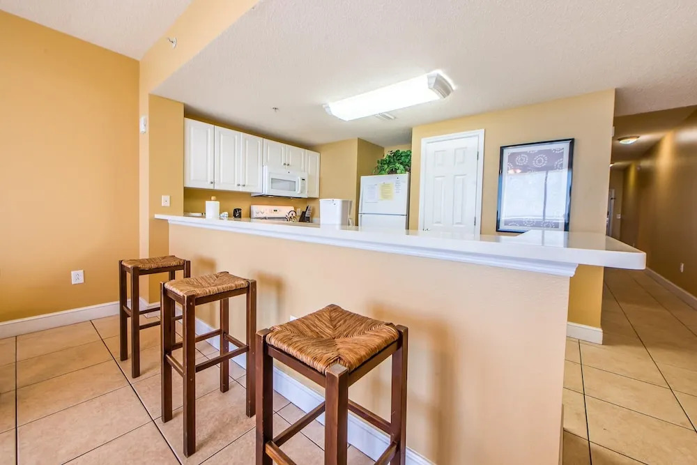 Majestic Beach Towers 1 1706 - photo 23
