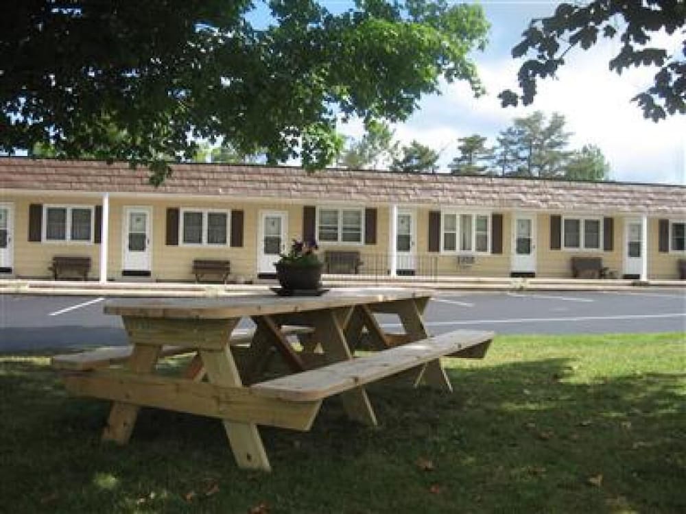 All Seasons Inn Corp - photo 17