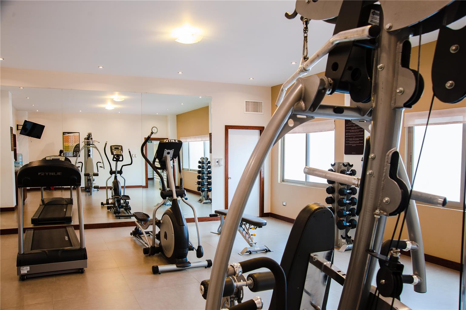 Keep up your exercise routine even during vacation!