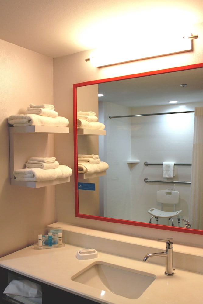 Hampton Inn by Hilton Forsyth - photo 34