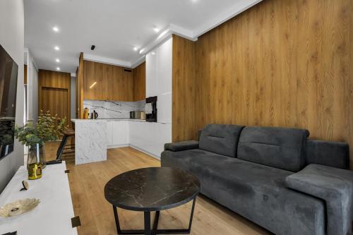 Lotnisko Chopina Modern Apartment by BookingHost — 4-Star Luxury Hotel in Warsaw, Poland