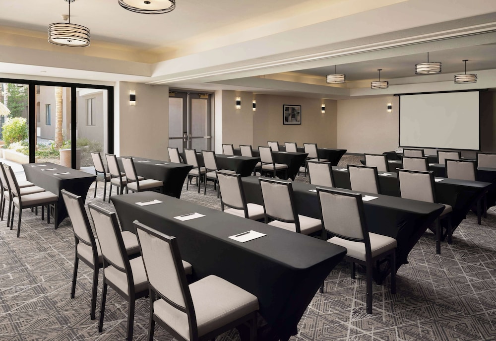 Embassy Suites by Hilton Tucson Paloma Village - photo 31