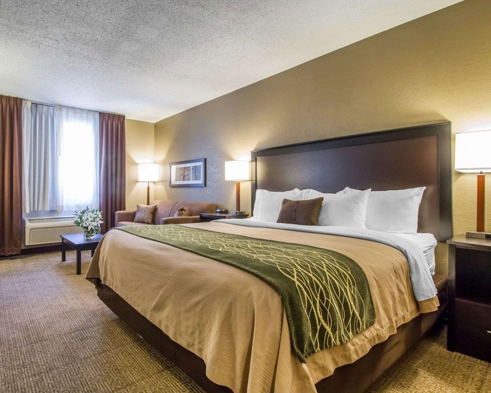 Quality Inn Harlan pet-friendly hotel Harlan