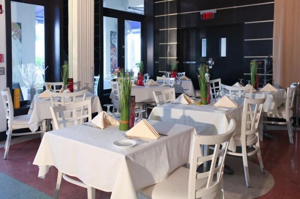 Ocean Five Hotel - photo 20