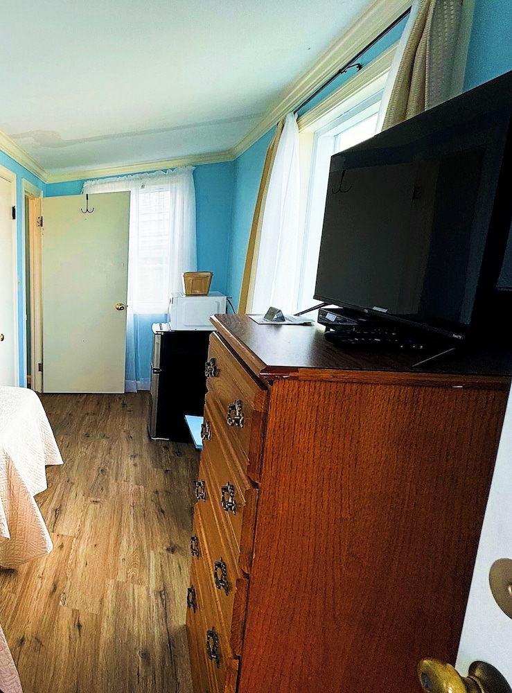 Mari Anne Motel - photo 23