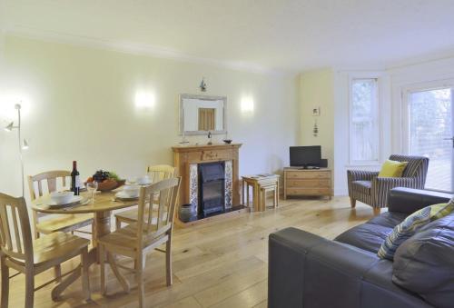 1 Cumberland Close in Southwold, United Kingdom