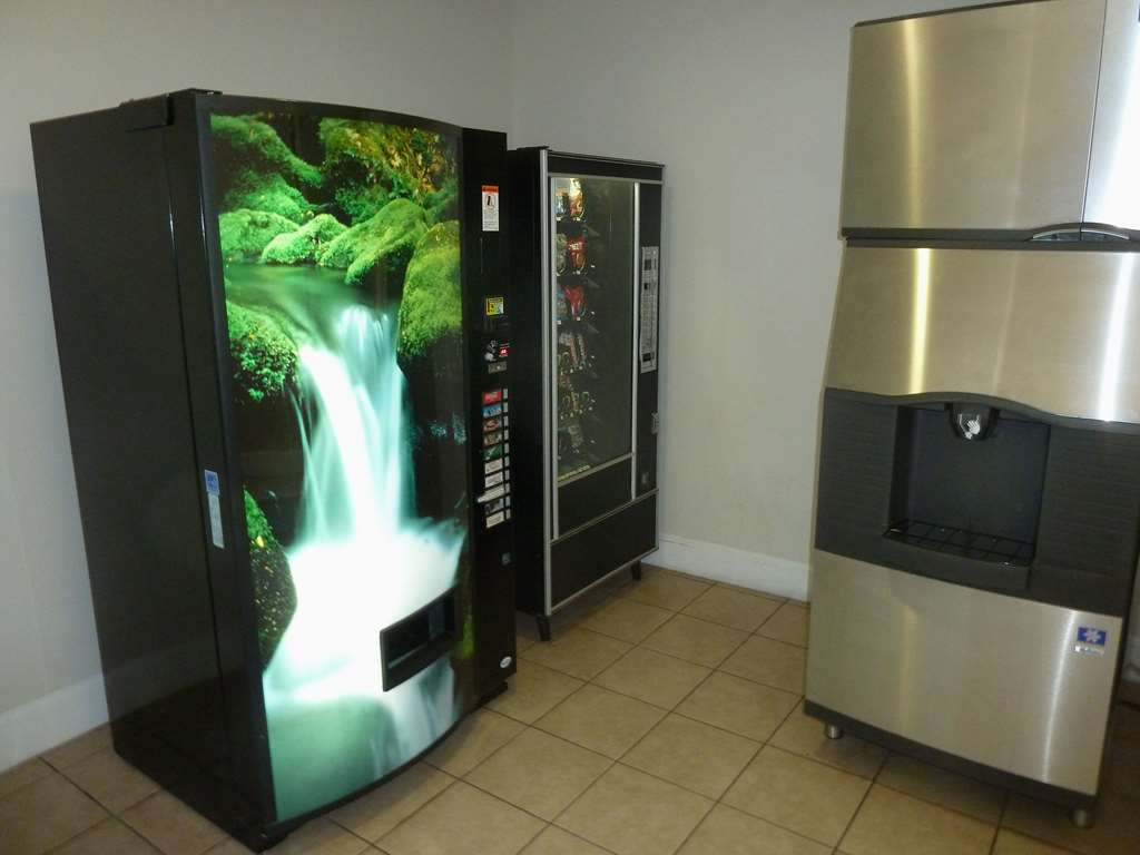 Americas Best Value Inn & Suites Gun Barrel City - photo 37