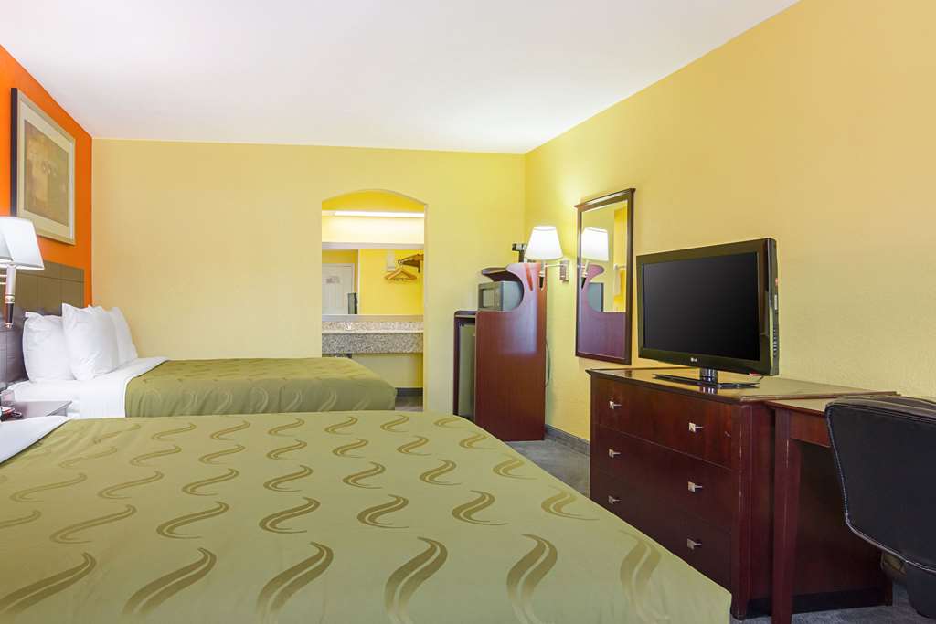 Quality Inn Carthage - photo 12