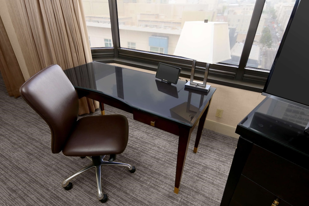 Parc 55 San Francisco A Hilton Hotel - photo 33