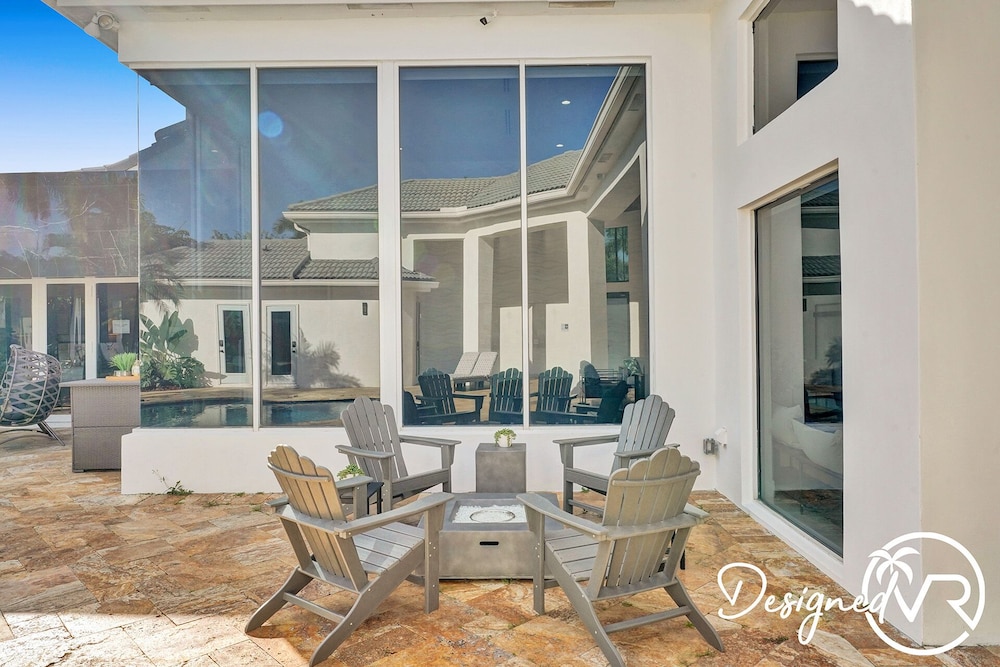Sophia's Compound resort w heated pool - photo 48