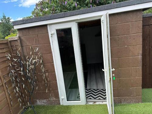 A Summer Stay in Middlesbrough, United Kingdom