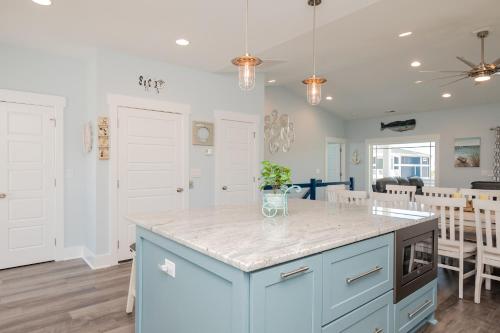 All Decked Out by Oak Island Accommodations - photo 24