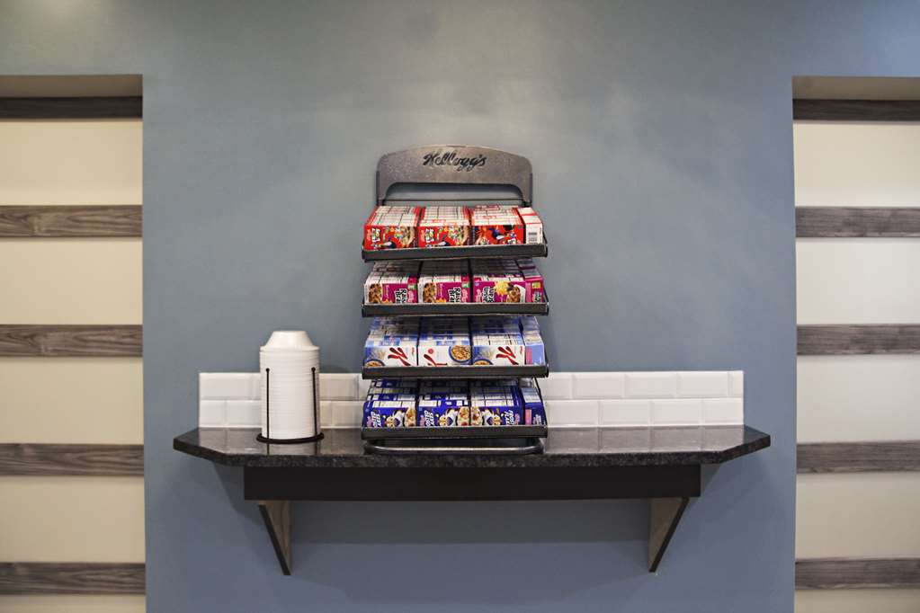 Country Inn & Suites by Radisson Frackville PA - photo 30