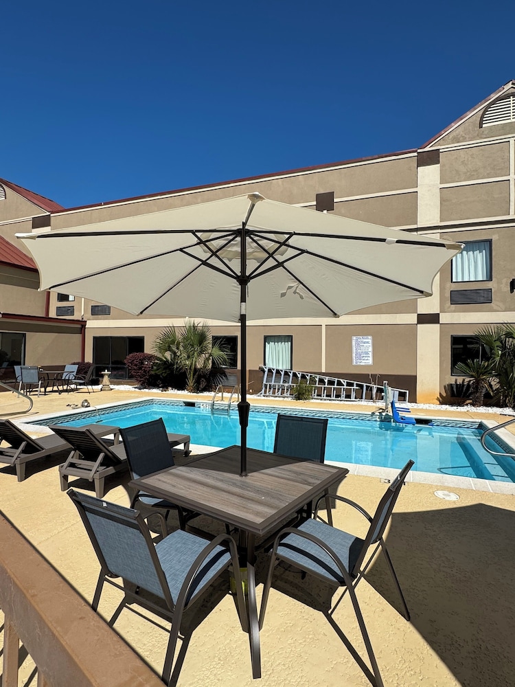 Red Roof Inn Moss Point - photo 2