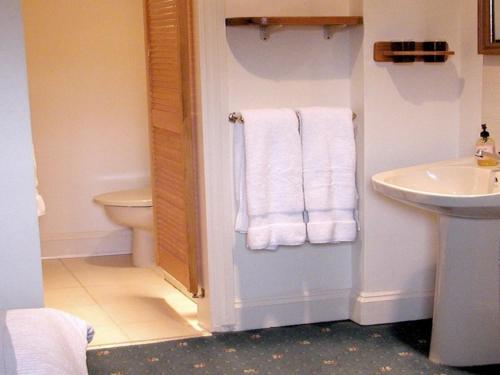 Dee and Steve's B&B — 4-Star Luxury Hotel in Windsor, United Kingdom
