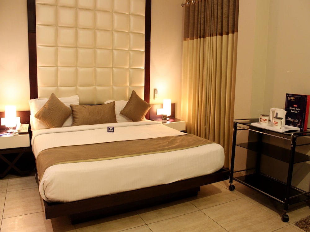 OYO 2617 Hotel Samrat Heavens in Meerut, India