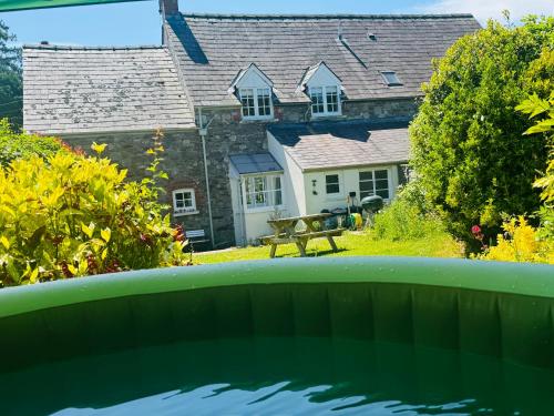 The Cottage — Abergavenny — photo 2