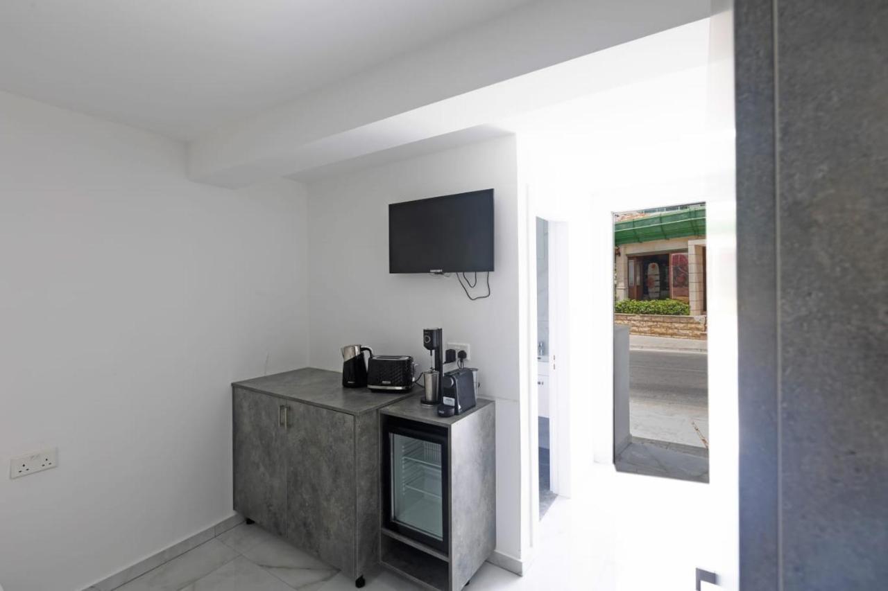 Gold Emerging Villas Ltd Apart 2
