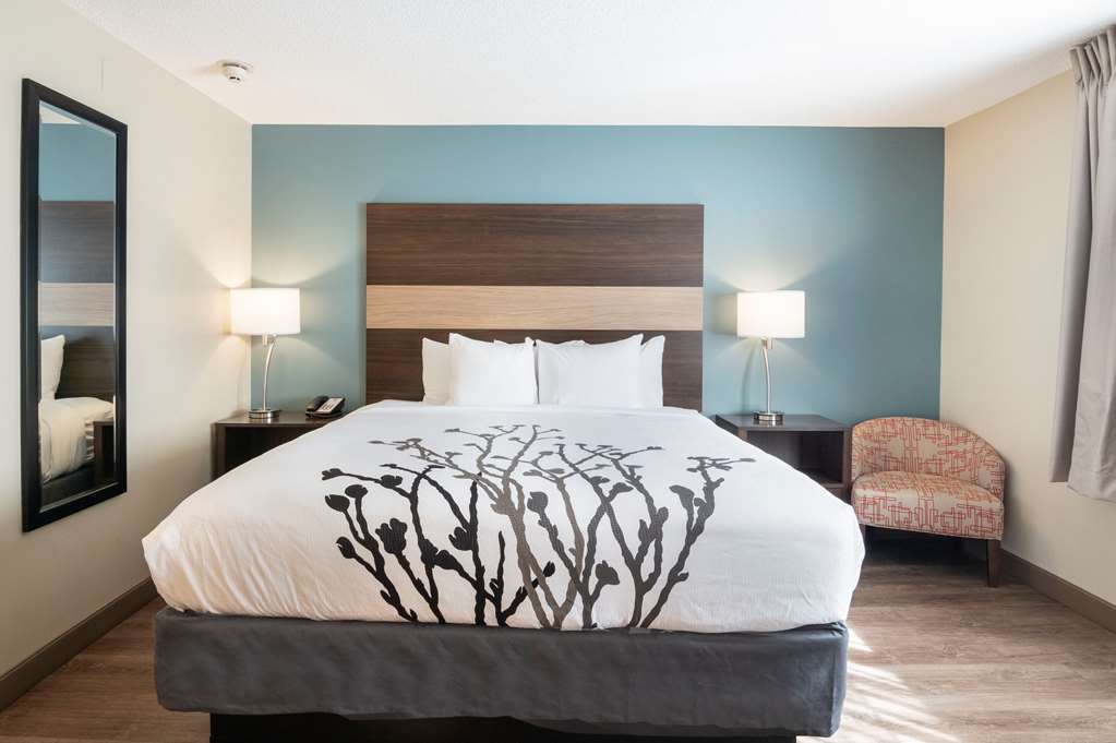 Sleep Inn & Suites Columbus near Fort Benning - photo 13