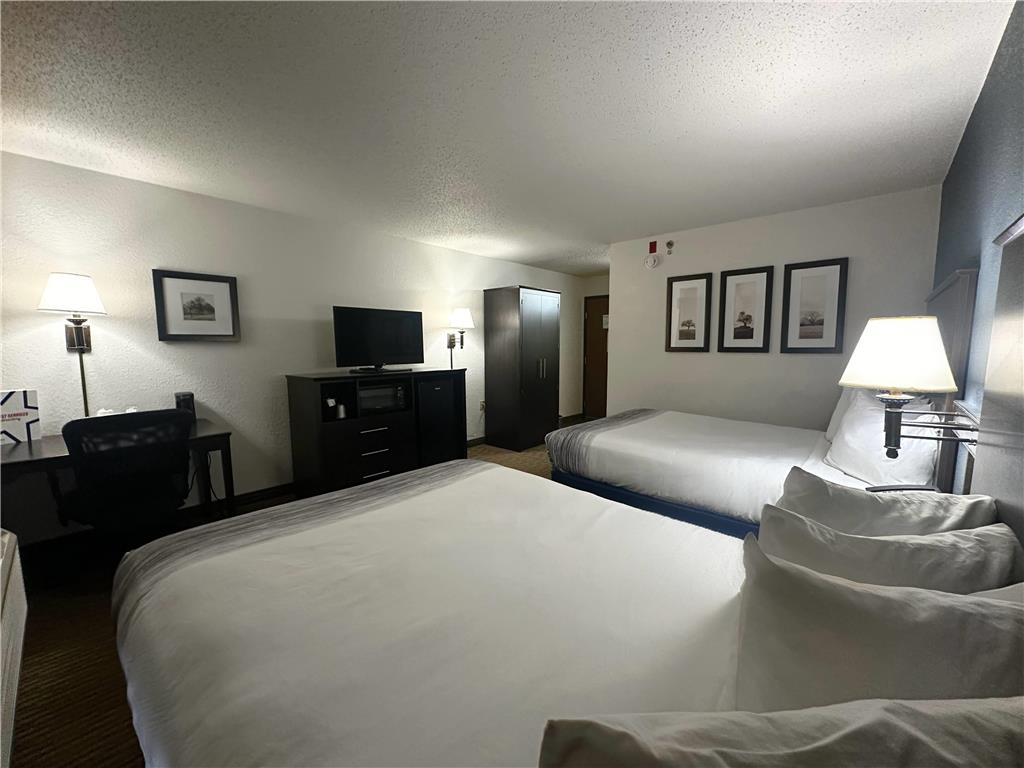AmericInn by Wyndham Menominee - photo 38