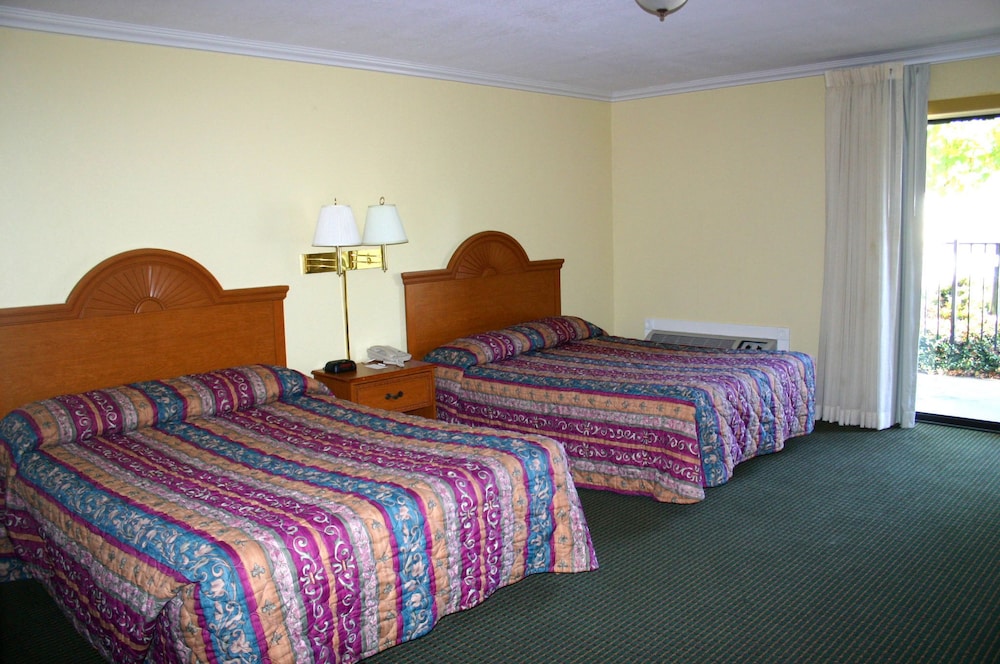 Heritage Inn Express Roseville - photo 5