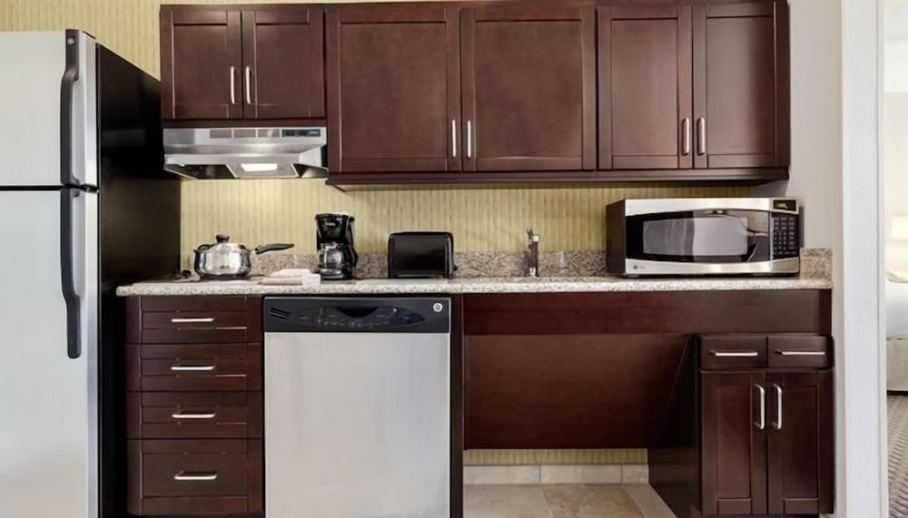 Homewood Suites by Hilton Bridgewater Branchburg - photo 10
