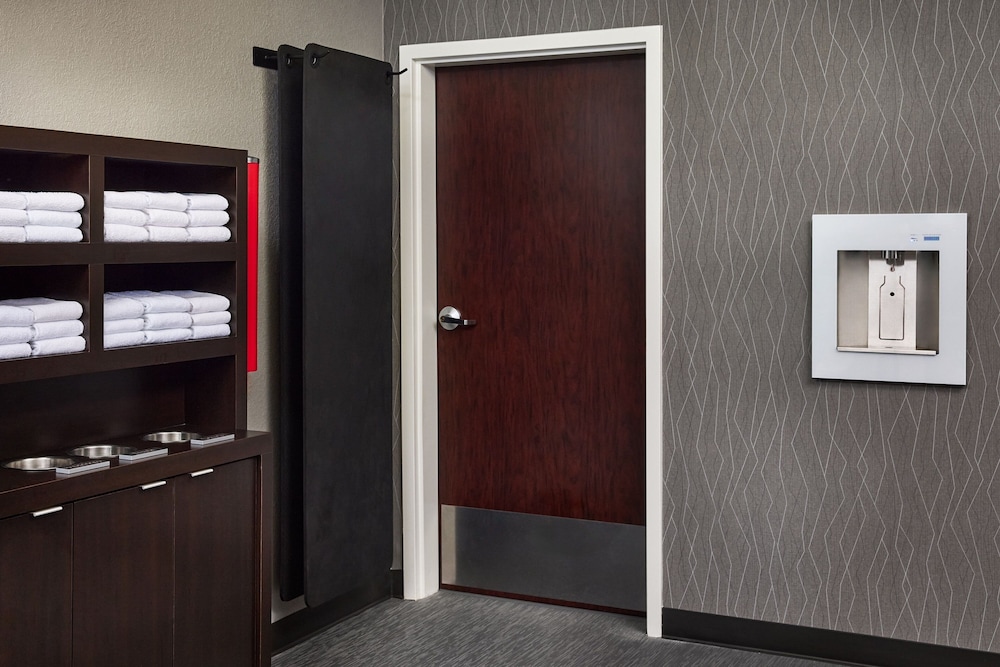 Courtyard by Marriott Fort Collins - photo 25