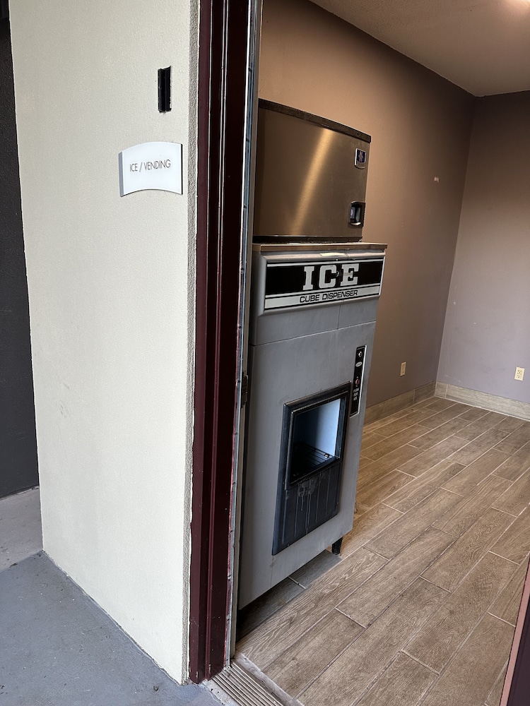 Quality Inn Ashland KY - photo 27