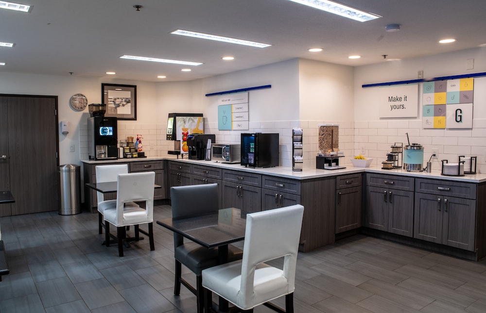 Garner Auburn Seattle by IHG - photo 25