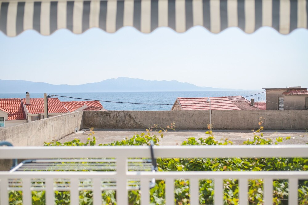 Apartments Tilda — 4-Star Luxury Hotel in Gradac, Croatia