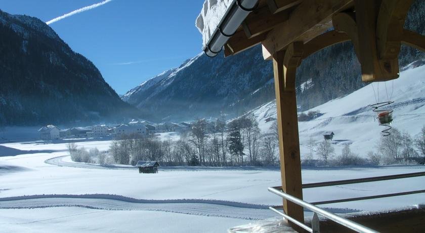 Vergötschnerhof - carbon neutral hotel in Soelden