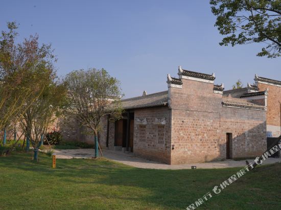 Hetianxia Hostel — 4-Star Luxury Hotel in Kangle, People's Republic of China