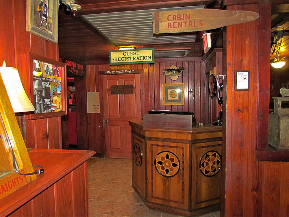 Yearling Restaurant and Cabins - photo 3