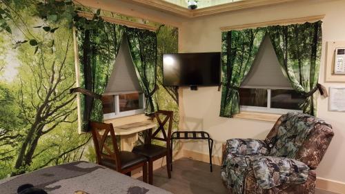 Bear Cove Inn - photo 37