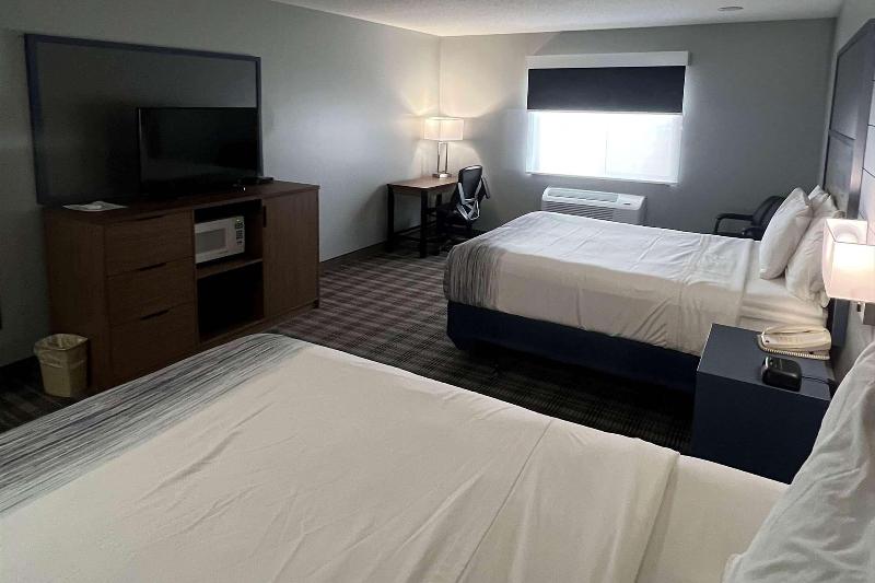 AmericInn by Wyndham Viroqua - photo 2