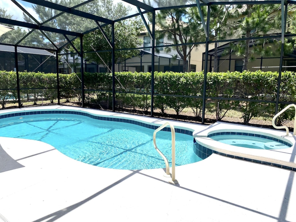 Solterra Resort Spacious House With Game Room Private Pool and Movie Room - photo 20