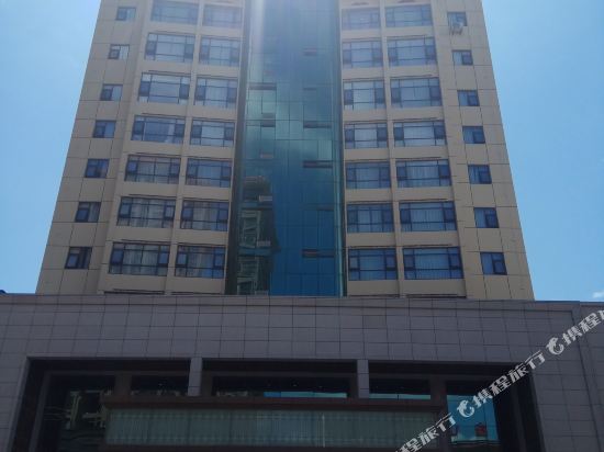 Yutian Xinhua Hotel in Xixiang, People's Republic of China