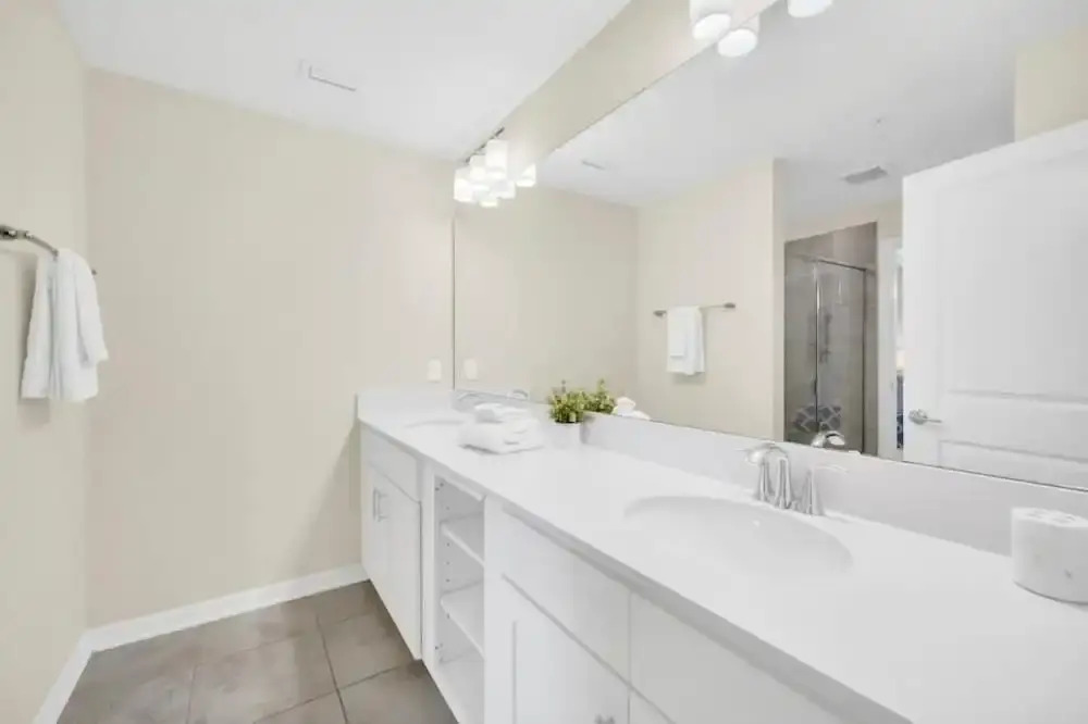 3131 PD Luxury 3 bed Condo in Storey Lake Resort - photo 19